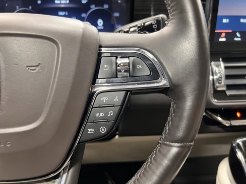 Used 2024 Lincoln Navigator L Black Label image 25