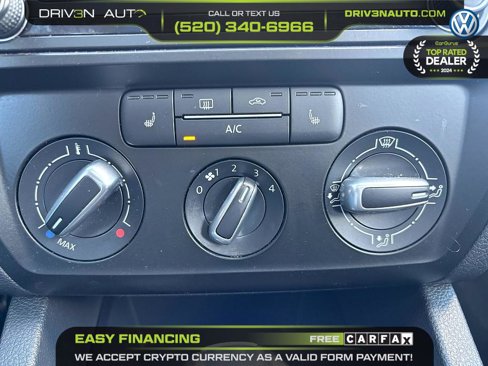 Used 2017 Volkswagen Jetta SE image 13