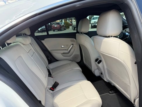 Used 2025 Mercedes-Benz CLA 250 4MATIC image 26
