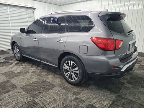 Used 2019 Nissan Pathfinder S image 9