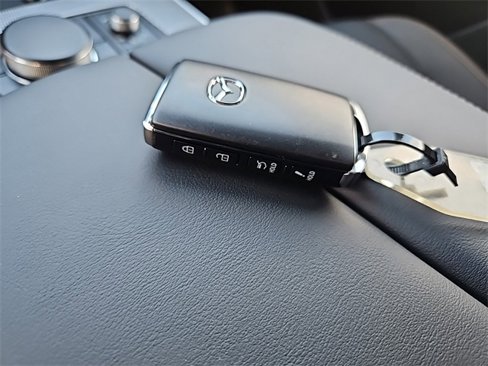 New 2024 MAZDA CX-90 Plug-In Hybrid w/ Premium Pkg image 31