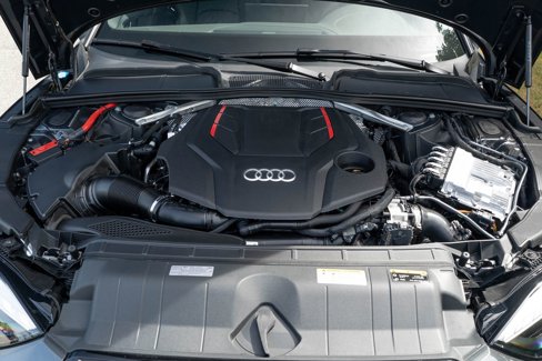 Used 2025 Audi S5 Premium Plus image 14