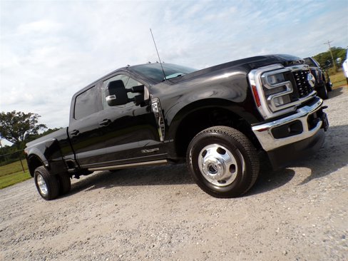 Used 2024 Ford F350 Lariat image 40