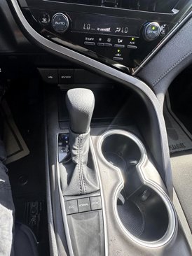 Used 2023 Toyota Camry LE image 21