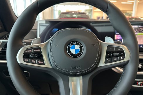 New 2026 BMW X7 xDrive40i w/ M Sport Package image 22