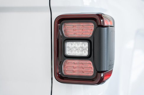 New 2025 Jeep Gladiator Sport image 6