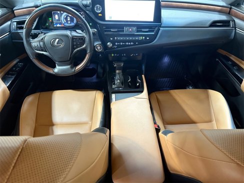 Used 2024 Lexus ES 300h image 43