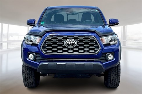 Used 2022 Toyota Tacoma TRD Off-Road image 3