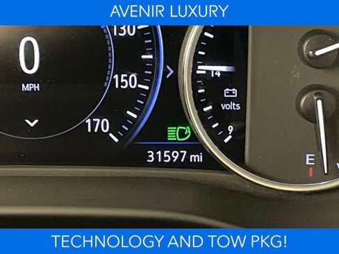 Certified 2024 Buick Enclave Avenir w/ Avenir Technology Package image 14