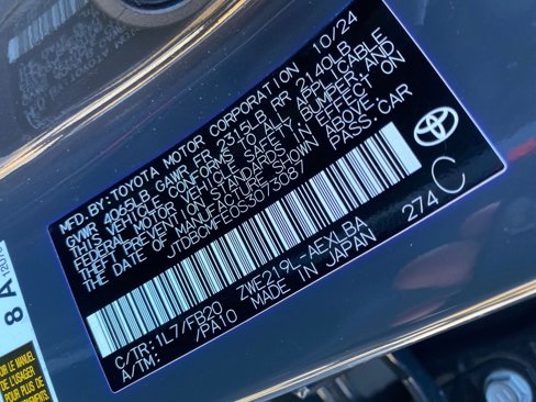 Used 2025 Toyota Corolla Hybrid Sedan image 29