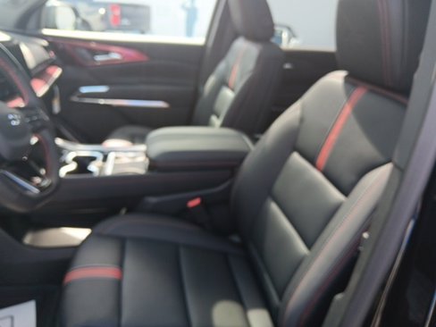 New 2026 Chevrolet Traverse RS w/ LPO, Floor Liner Package image 34