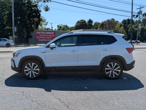 Used 2022 Volkswagen Taos SE image 7