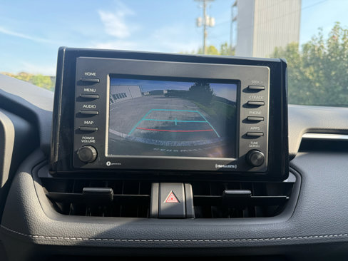 Used 2022 Toyota RAV4 LE image 35