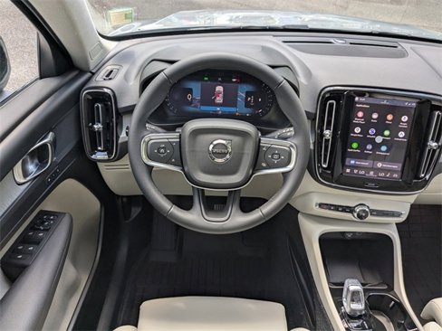 New 2026 Volvo XC40 B5 Plus w/ Protection Package Premier image 17