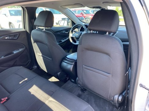 Used 2019 Chevrolet Malibu LS image 22