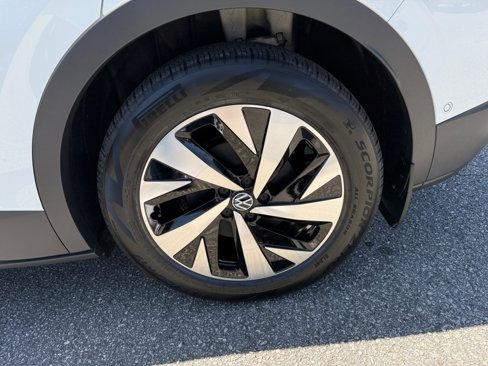 New 2025 Volkswagen ID.4 Limited image 21