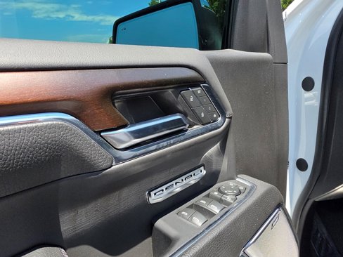 Certified 2024 GMC Sierra 1500 Denali w/ Denali Reserve Package image 3