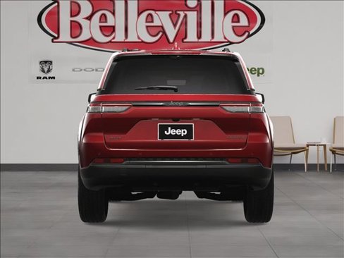 New 2025 Jeep Grand Cherokee Limited image 10