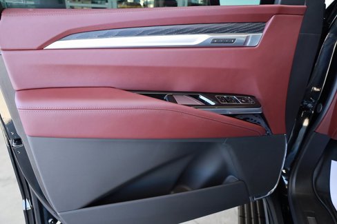 Used 2025 Cadillac Escalade Sport w/ Touring Package image 10