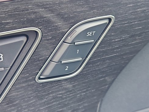 New 2025 Audi Q7 3.0T Premium Plus image 13
