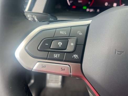 New 2026 Volkswagen Atlas Cross Sport SEL Premium R-Line image 15
