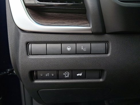 New 2026 Nissan Rogue Platinum image 13