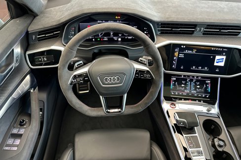 New 2025 Audi RS 6 performance image 13