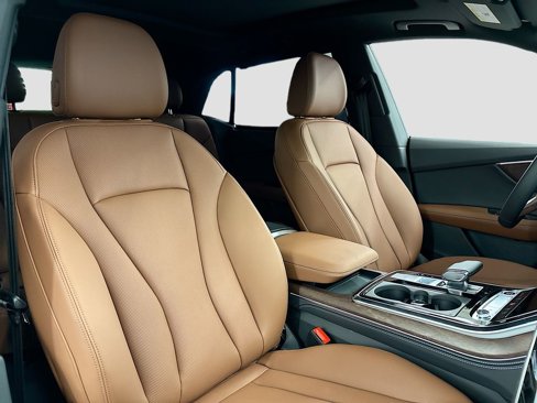 New 2025 Audi Q8 Premium Plus image 15