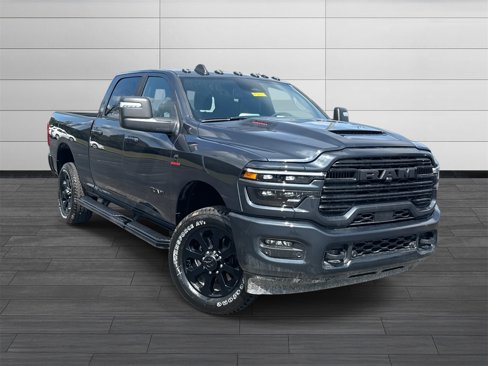 New 2025 RAM 2500 Laramie image 2