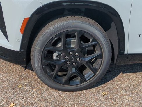 New 2026 Chevrolet Traverse RS w/ LPO, Floor Liner Package image 34