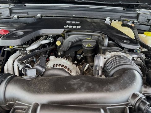 Used 2018 Jeep Wrangler Unlimited Sport S image 28