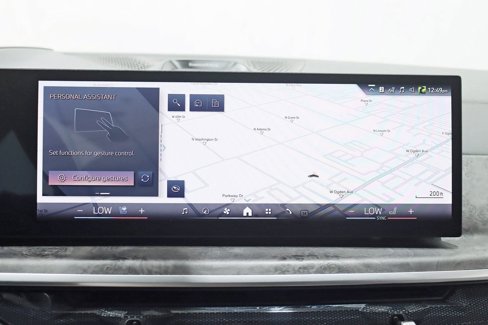 Used 2024 BMW X7 xDrive40i w/ Executive Package image 18