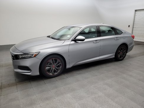 Used 2020 Honda Accord LX image 2