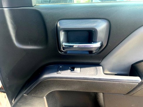 Used 2015 GMC Sierra 3500 2WD Crew Cab image 10