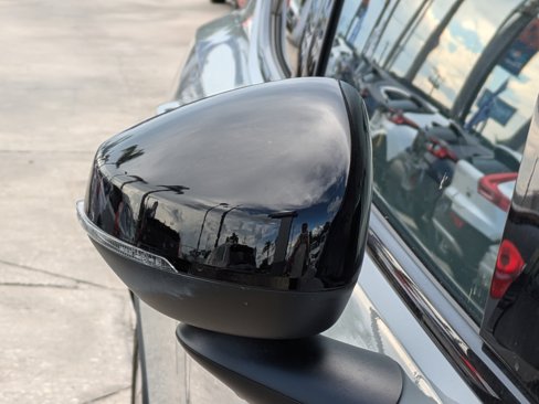 New 2025 Volvo EX30 Ultra w/ Protection Package Premier image 12
