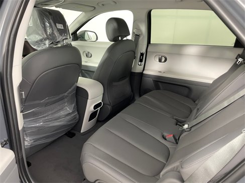 New 2025 Hyundai Ioniq 5 SEL image 4