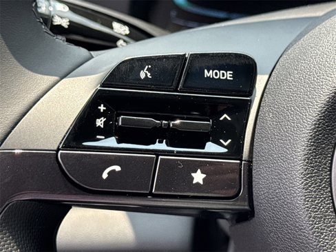 New 2025 Hyundai Elantra Sport image 25