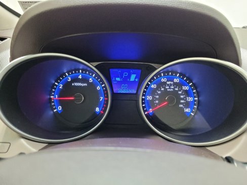 Used 2015 Hyundai Tucson SE image 23