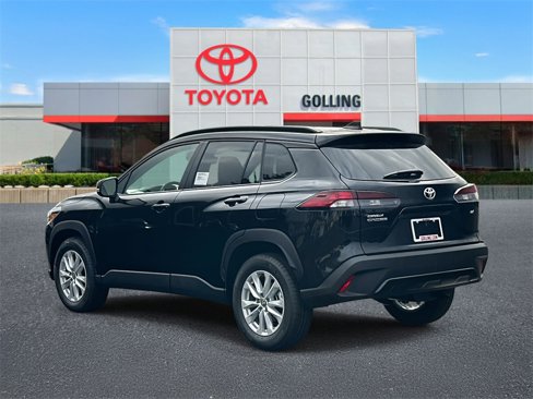 New 2026 Toyota Corolla Cross LE image 4