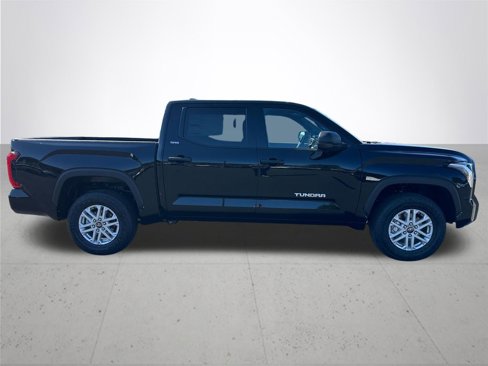 New 2026 Toyota Tundra SR5 image 7