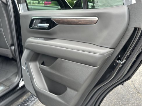 New 2025 Chevrolet Tahoe Z71 w/ Comfort Package image 13