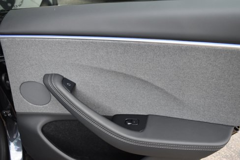 Used 2025 Tesla Model 3 Long Range image 23