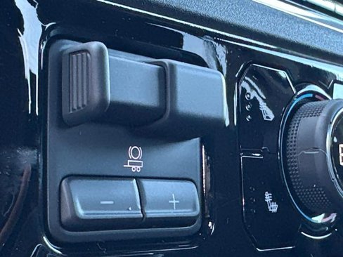 New 2025 Chevrolet Silverado 1500 LT image 38