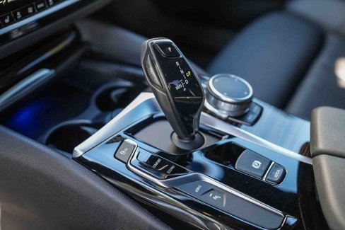 Used 2018 BMW 530e image 18