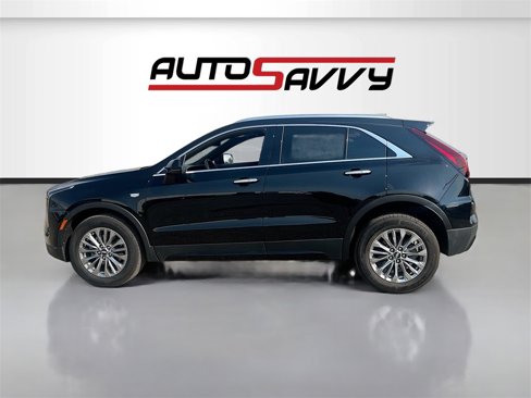 Used 2024 Cadillac XT4 Premium Luxury w/ Cold Weather Package image 4
