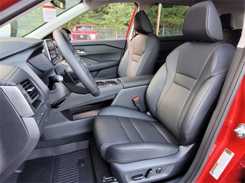 New 2026 Nissan Rogue SV w/ SV Premium Package image 5