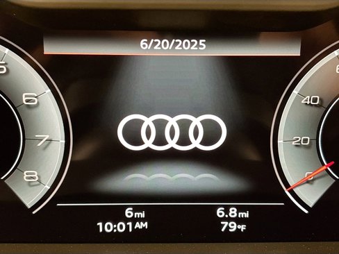 New 2025 Audi Q8 Premium Plus image 11