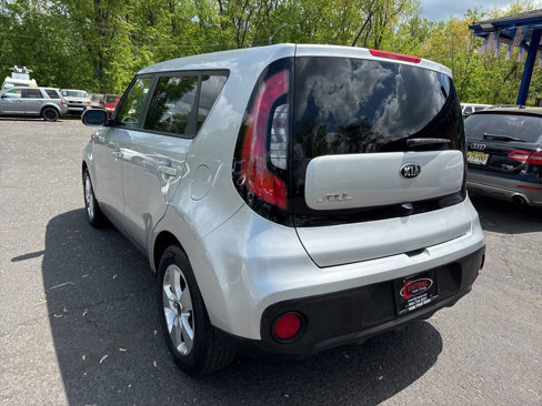 Used 2019 Kia Soul image 7