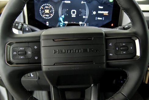 New 2025 GMC Hummer EV 2X w/ LPO, Sport Package image 14