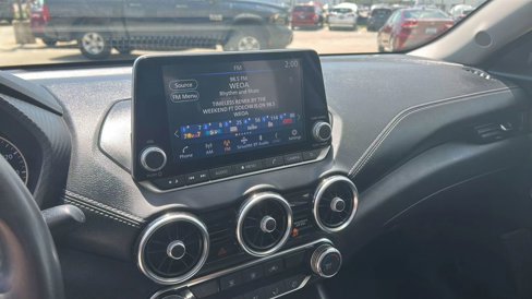 Used 2022 Nissan Sentra SV image 11